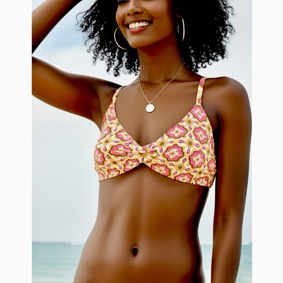 Aerie Twist Scoop Twist Medallion Print Bikini Swim Top Size Medium - Picture 7 of 7